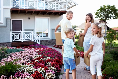 Commercial and residential moving truck support in Chelsea